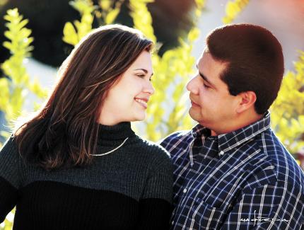  17 de abril 
Esta tarde, unirán sus vidas en el Sacramento del matrimonio el señor Issac Pérez Galindo y la señorita Susana Alejandra Ávalos Martínez.