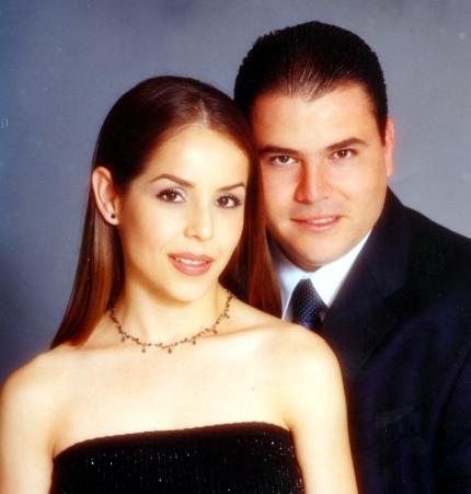 Claudia Robles Heimpel y Alfredo Garza Martínez.