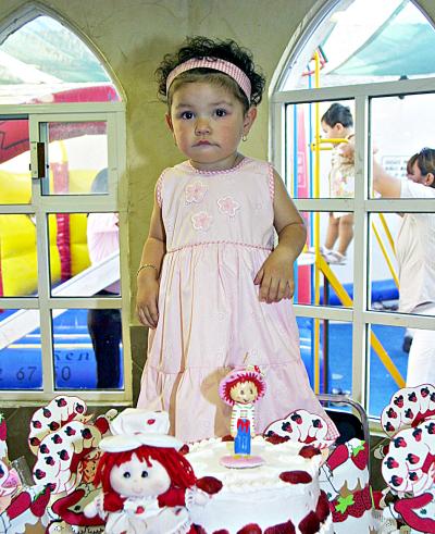 Fernanda Arámbula Escobedo  festejó su segundo cumpleaños de vida, con un divertido convivio que le organizaron sus papás.