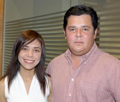 Miriam Ramírez y Alfonso Sepúlveda, en pasado acto social.