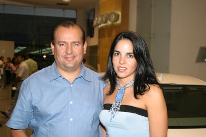 Tolano y Esther González.