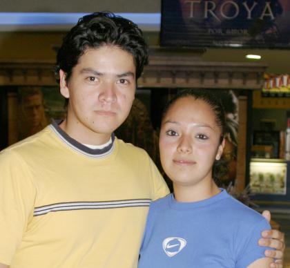 Gilberto Prada y Adelaida Valdés.