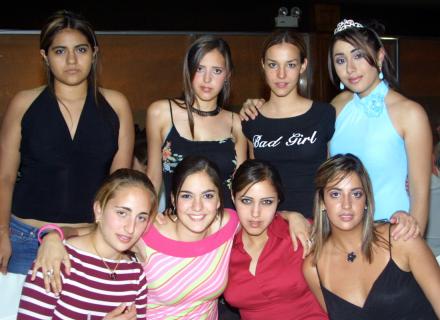 Mariana Saad, Ana Laura Quintero, Rosario Salas, Andrea Portal, Paulina Perches, Nataly Zarzar y Valeria Jardón