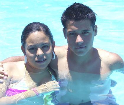 Alejandra Robles y Mauricio López.