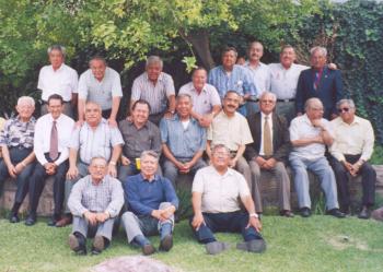 En días pasados se llevó a cabo la reunión mensual del grupo Amigos de Siempre en casa del señor Omar Gutiérrez García, donde disfrutaron de una agradable merienda.