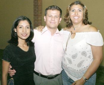 Griselda Anguiano, Ricardo Rodríguez e Idalia Pérez Mata