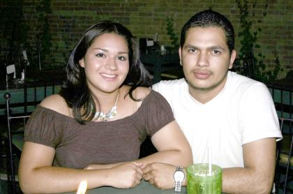 Brenda Nallely Torres Frayre y Juan Carlos Limones Marín.