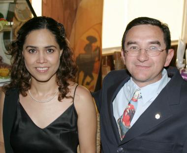 Mariela Mijares de Gómez y Fernando Gómez.