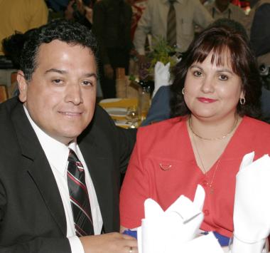  03 de julio   
Rodolfo Romo y Bertha de Romo.