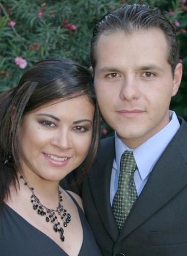 M.V.Z. Felipe Martínez González y Srita. Beatriz Vargas Jiménez efectuaron su presentación religiosa en la parroquia del Inmaculado Coraón de María, el miércoles 30 de junio.