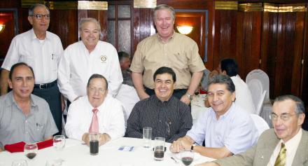 Manuel Montenegro, Ángel Morales, Gabrie Cornu, Jesús Zavala, Leopoldo García, Guillermo Contreras, Jorge Márquez y Celso Reyes.