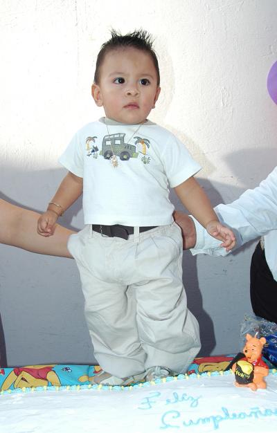 Jiovanni Jaciel Adame García festejó su primer año de vida, con un divertido convivio que le ofrecieron sus papás.