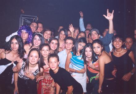 Ileana, Gaby, Óscar, Andrea, Sarilú, Brenda, JAvier, Cristy, Carlos, Daniel, Maricarmen, Bety, Montano, Memo, Ricardo, Willie, Lorenzo, Paulina, Fernando y otros jóvenes más gozaron de una noche de fiesta.