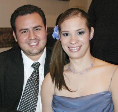 Leoncio Ortiz y Véronica Ledesma.