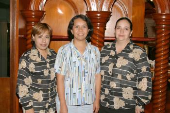 Katy Alcaraz, Eva García y Liz Ontiveros..