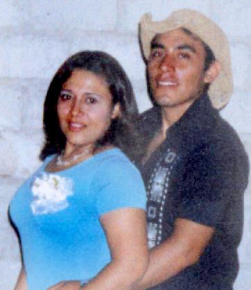 Julio César Gómez y Mónica Margarita Guerrero Orona.