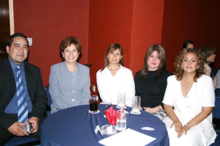 Fernando Orrante, Ana María Rendón, Mayela Ríos, Laura Bernal  y Blanquita Valdez.