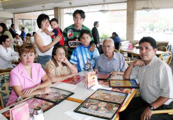 José Luis, Ana Alicia, José Luis, Jorge Luis, Javier Luis, Tomás Sánchez, María Valentina Montelongo y María Sánchez