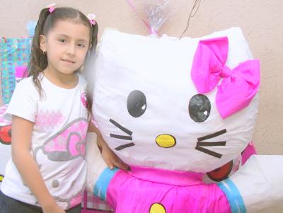 Denisse Paulette Ramírez Tovar cumplió siete años de vida y los festejó con un divertido convivio infantil.