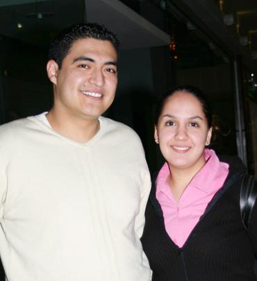 Elvira Arguijo y Gerardo Delgado.