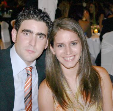 Carlos Finck y Karla Martínez.