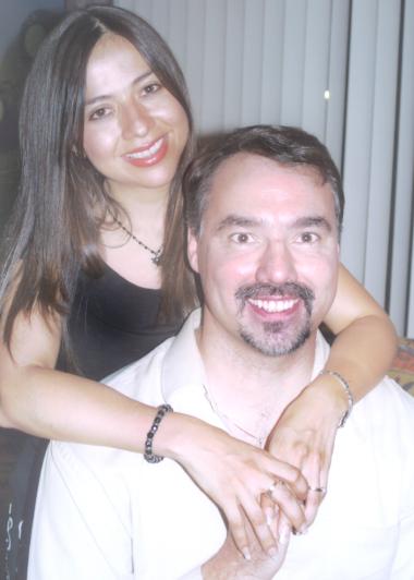 Rocío Acosta Rodríguez y Stephen Zupanc.