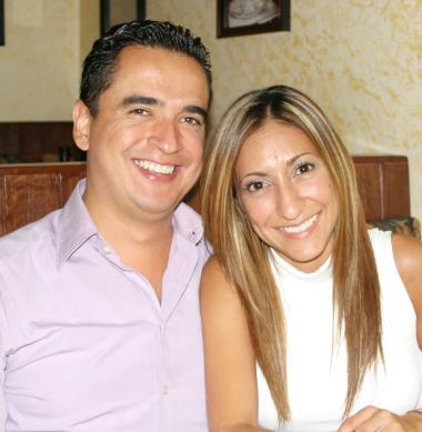 Erik Fernández y Mayela castellanos.