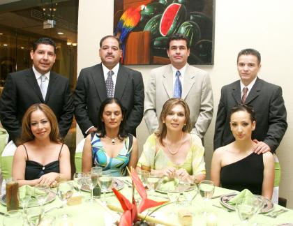 Alejandro  Bernal, Gaby de Bernal, Norberto Ramírez, Verónica Ramírez, Sergio Tijerina, Aurora de Tijerina, Mario Martínez y Alejandra de Martínez.