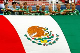 17 de agosto de 2004
Pese a caer 2-0 ante Alemania, la selección mexicana de futbol obtuvo de manera histórica el pase a cuartos de final en el torneo de futbol femenino de los Juegos Olímpicos Atenas 2004.