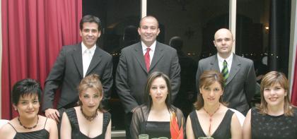 Elisa Huerta, Gaby González, Susana Mendiola, Ángeles Garza, Lucía Ramos, Juan Carlos Campuzano, Javier García y Sirahuen Sada.