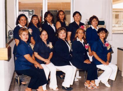  21 de Agosto 

Trabajadoras sociales del Hospital General de Zona No 51 de la unidad de Medicina Familiar No 43, en un convivio ofrecido por el cuerpo de gobierno con motivo de su día.