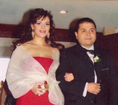  29 Agosto de 2004 

Claudia Morales de Olmos y Eduardo Olmos Castro.