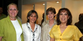 Mapi Seco de González, Tere García de Chául, Susana Rodríguez y Oli de Hernández.