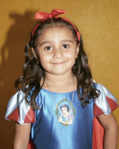 Laura Angélica Herrera Castillo cumplió cinco años de vida, y  los celebró con un divertido convivio infantil.