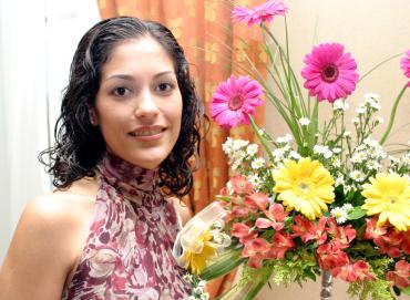  12 de noviembre de 2004

 Marcela Valdés Castaños contrajo matrimonio con Ángel Lagarda Espinosa.