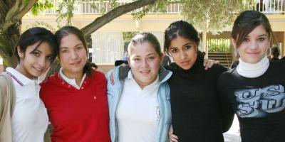 Karina García, Ana Sylvia Montemayor, Cynthia Triana, Valeria Cuevas y Venus Torres