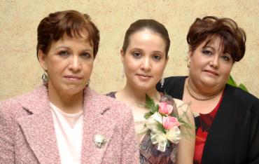 Ana Cristina Soler de de la Vega junto a Norma Soler y Laura de Rodríguez