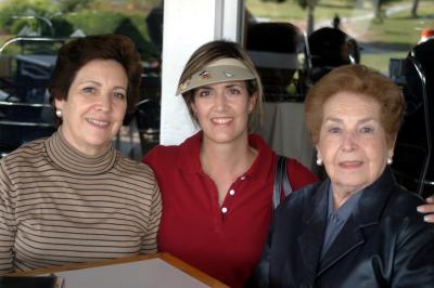 Cristina Sirgo de Fernández, Cristina Fernández y Magdalena Ortiz Sada.