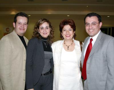 René Glesermann, Lizeth Baltiérrez, Ana María Rendón y Sergio Galván