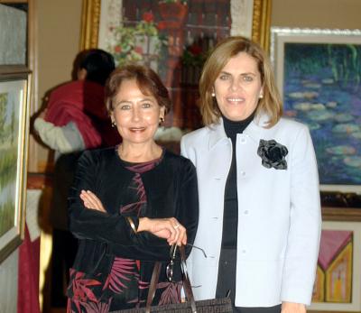 Alicia Jayme y Rosario de la Garza.