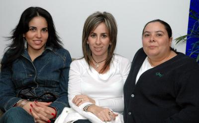 Mary Cristy de la Garza, Eva López y Esther Garza