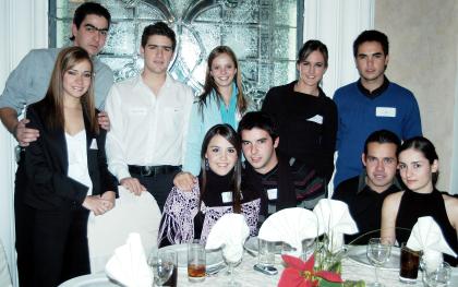 Alejandro Díez, Marifer Núñez, Paulina Giacomán, Domingo Tueme, Francisco López, Katy Díaz, Lucía Sáenz, Iván Ortiz, Alfonso Campa y Daniela Rubio