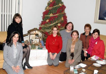 D-Muñeca de Tueme, Esthela de Salmón, Ana de Campos, María del Pilar de Medrano, María Luisa de Olivares, Alejandra de Aias y Nena de Cid