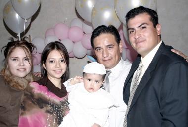 Gabriel Camacho Lara, Brenda Ivonne Cortez  Márquez, Miguel García Muñiz,  Karla Cortez Márquez y el pequeño  Gabriel Rodolfo  Camacho Cortez, en pasado acontecimiento