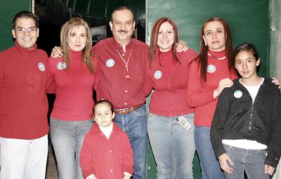 Juan Francisco Suárez, Mónica Campillo, Óscar Rodríguez, Carmen Sanvicente, Laura Sánchez y Regina Campillo.