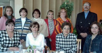 Lilia García, Ninfa Ríos, Ana María Martínez, Olivia Hernández, Humebrto Aldana, Ana Isabel Aragón, Bessy Murra Miryam Pérez, María Ángeles y Dora Alicia Alonso