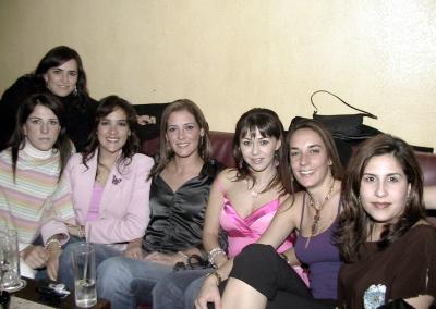 Marcela Vega,  Gisela Fernández, Salvia  López Faudoa,  Celina López, Liliana  Gilio, Denise Dibildox y Ana Portillo de Lara.