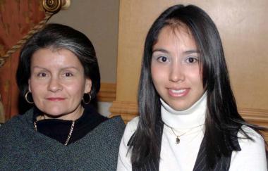 Gabriela Castellón y Verónica Martínez