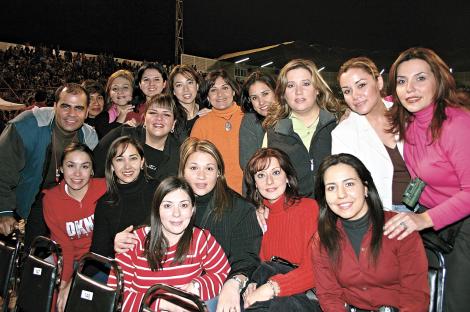 Club de Fans Astroturs: Lucy, Laura, Helda, Elvia, Lety, Daniela, Erica, Maricarmen, Mirna, Laura, Verónica, Violeta, Javier, Linda, Marina y Maria Luisa