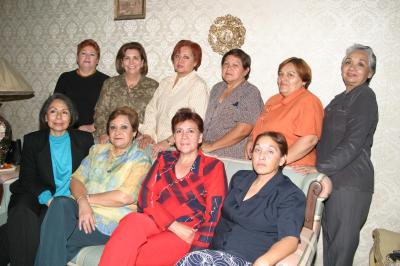 Rocío, Rebeca, Lidia, Angélica, Yolanda, Margarita, Irene, María Elena, Esperanza y Yolanda.